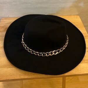 Vince Camuto Fedora Black Hat with Gold  Chain Detail